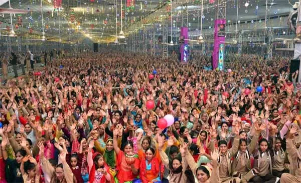 साध-संगत ने लिया प्रण: किसी के गलत काम में किसी का साथ नहीं देंगे