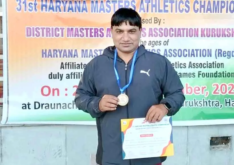 विजय गाहल्याण ने जैवलिन थ्रो प्रतियोगिता में रजत पदक जीता