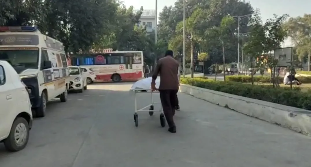 एचटेट की परीक्षा देकर वापस लौट रहे पति पत्नी की सड़क हादसे में मौत