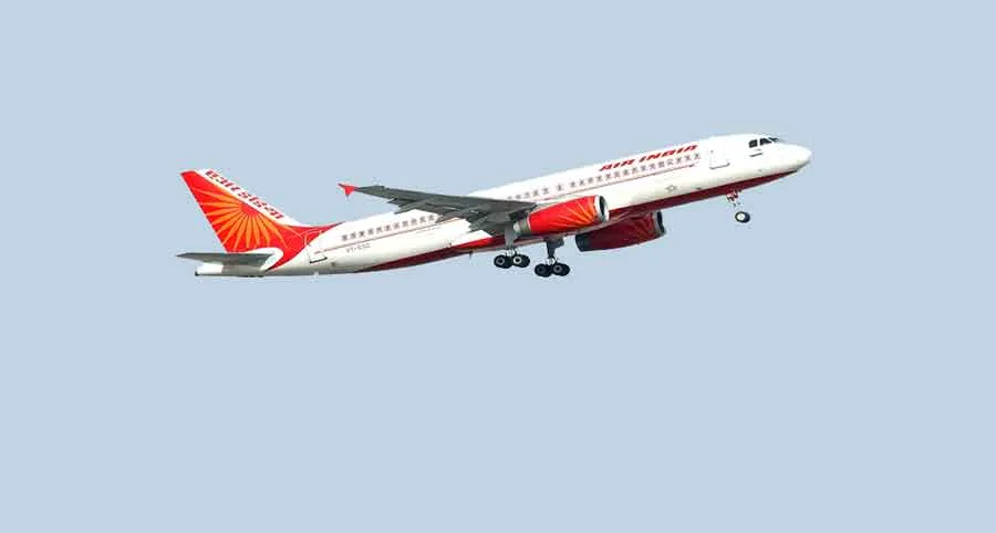 दिलचस्प: महिला ने पकड़ी घर की फ्लाइट थी पहुंच गई विदेश