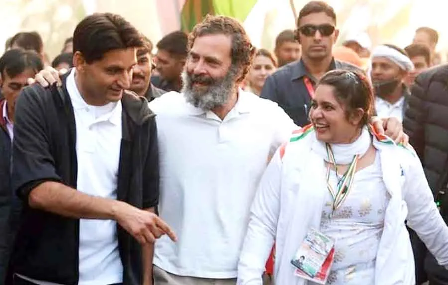हंसते-हंसते कट जाएं रस्ते, भारत यूं ही जुड़ता रहे…