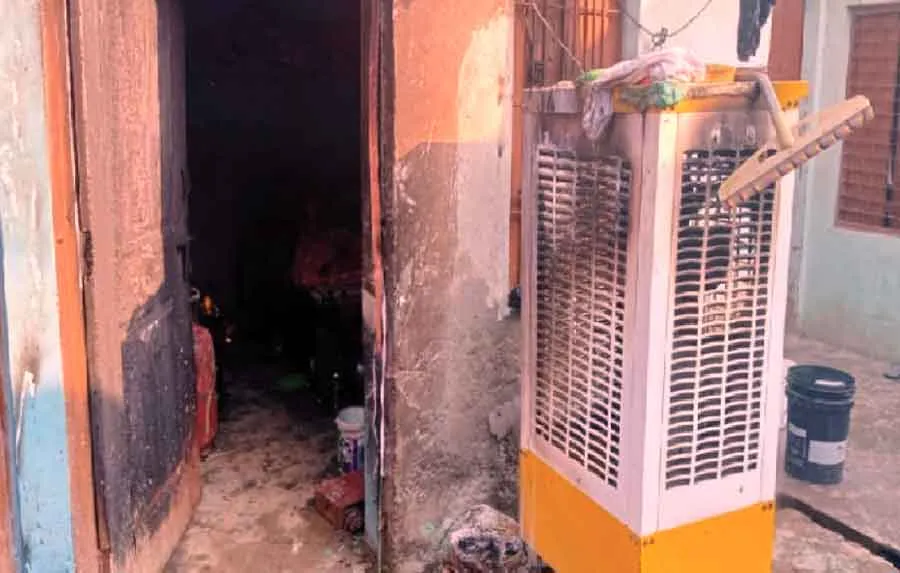 खाना बनाते समय सिलेंडर में लगी आग, 5 झुलसे