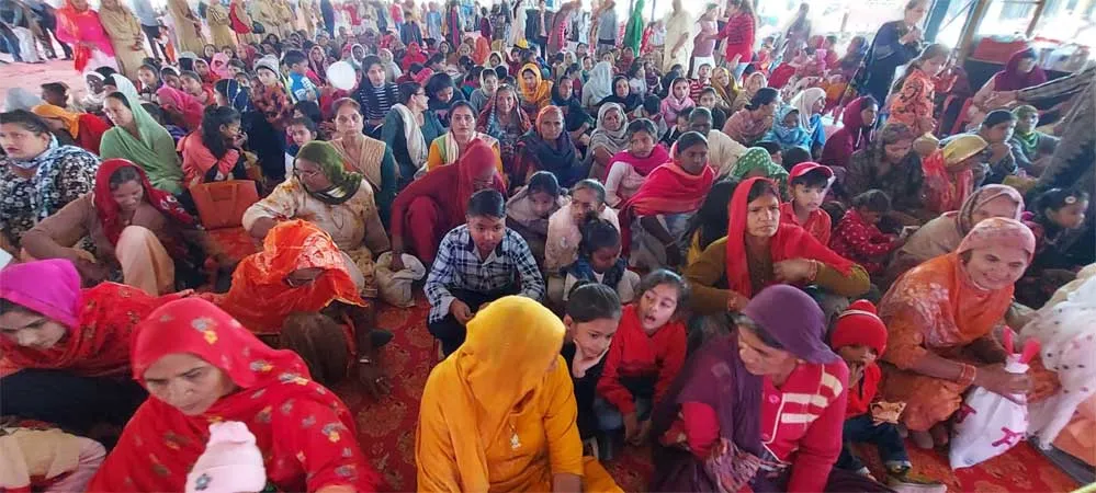 फतेहाबाद में उमड़ा जनसैलाब, देखे नामचर्चा का नजारा…