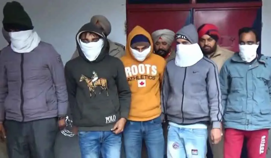 कोटकपूरा में 5 लुटेरे धरे