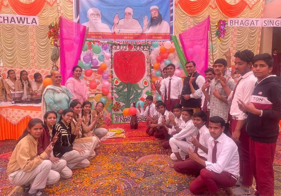 आदिवासी बच्चे बने ‘गुड रोज़िज़’
