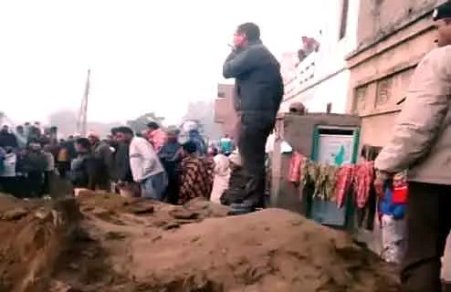 हिसार में मिट्टी तले दबने से तीन मजदूरों की मौत
