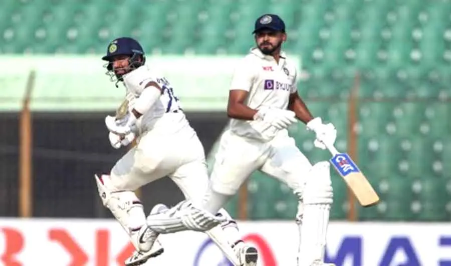 Ind vs Ban पहला दिन भारत के नाम रहा, श्रेयस ने जड़ा अर्धशतक