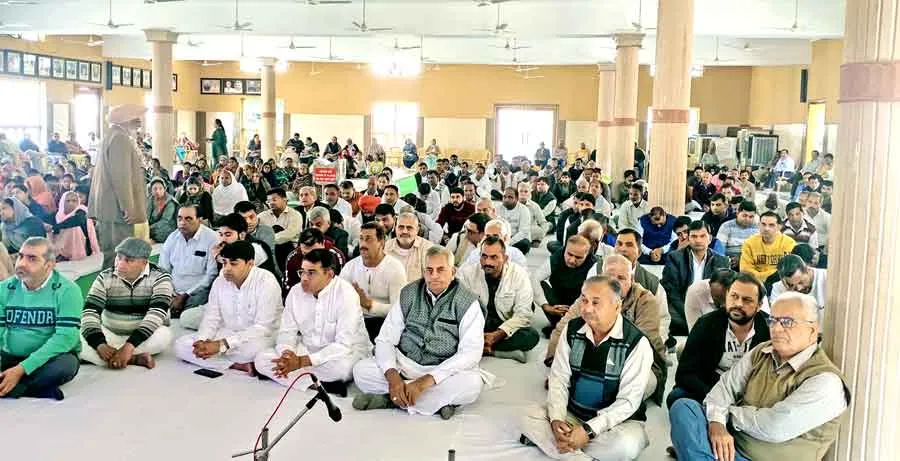 शरीरदानी पुरुषोतम धमीजा इन्सां को अर्पित की श्रद्धांजलि