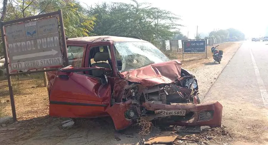 मृतकों के परिवार में पसरा मातम, पुलिस ने शव कब्जे में लेकर शुरू की जांच