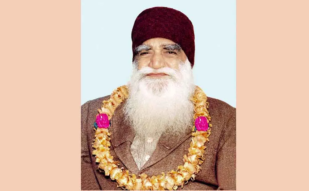 साईं दा हत्थ साडे हत्थां विच…