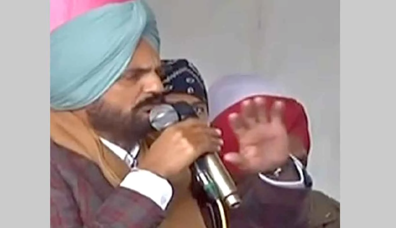 सिद्धू मूसेवाला के पिता पहुंचे अमृतसर, कहा-गोल्डी बराड़ को पकड़ने वाले को देंगे 2 करोड़ रुपये