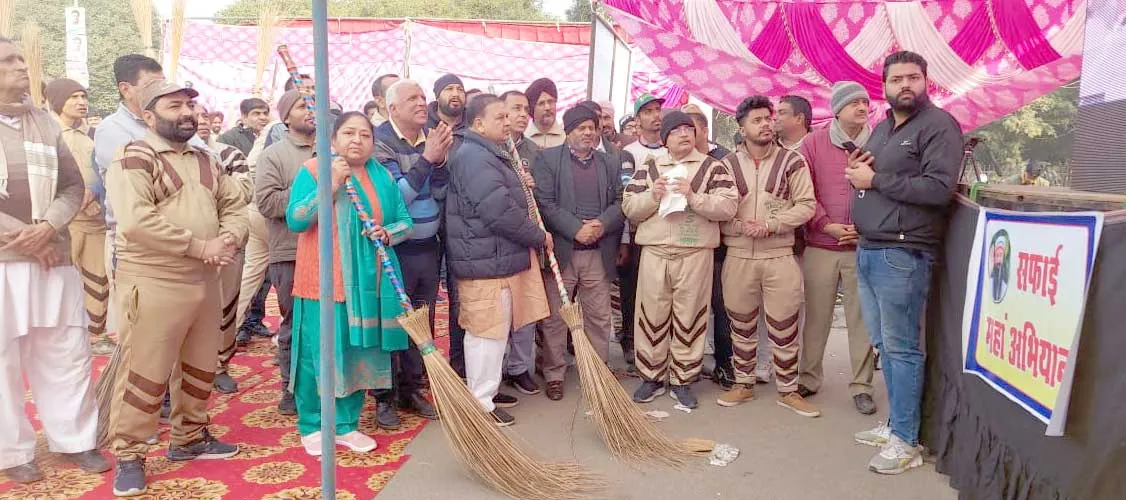 सफाई महाअभियान को लेकर मनोहर सरकार के विधायक ने कहीं बड़ी बात