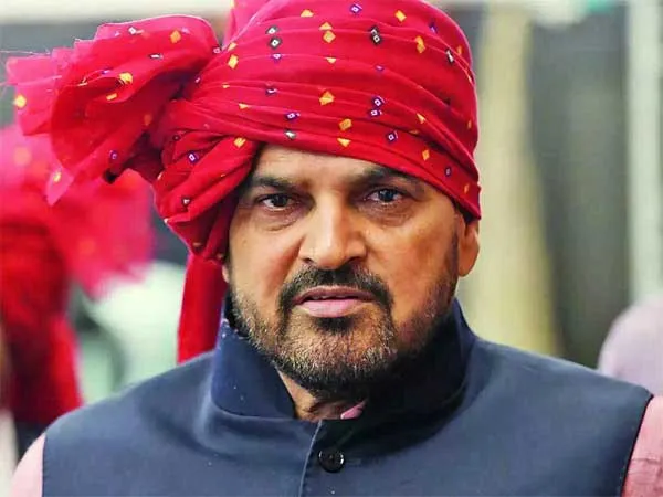 मेरे खिलाफ साजिश, मुंह खोला तो सूनामी आ जायेगी : ब्रजभूषण