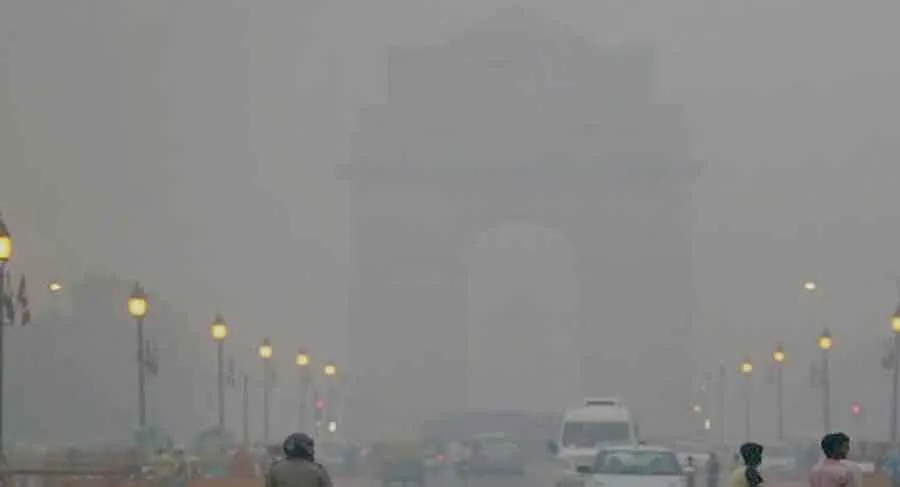 दिल्ली की हवा हुई और खराब