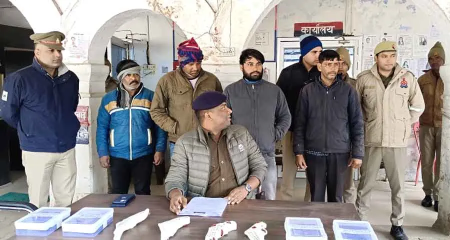 एसओजी व जसराना पुलिस ने अन्तर्राज्जीय गिरोह के 4 लुटेरे किए गिरफ्तार