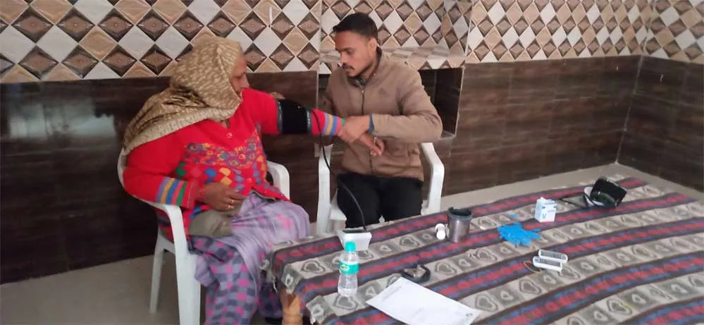 निःशुल्क आँखों की जांच व ऑपरेशन कैंप का किया आयोजन
