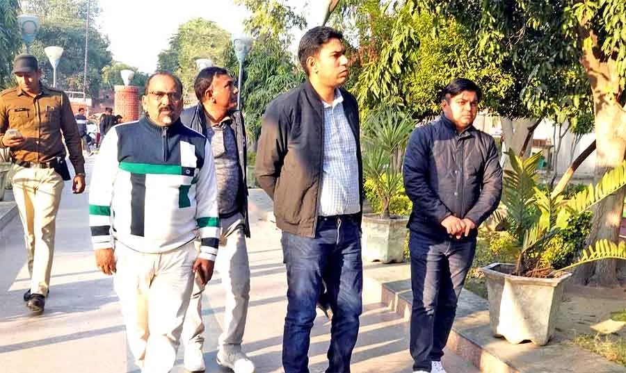शहर के चौक-चौराहों का होगा सौंदर्यीकरण: निगमायुक्त दहिया