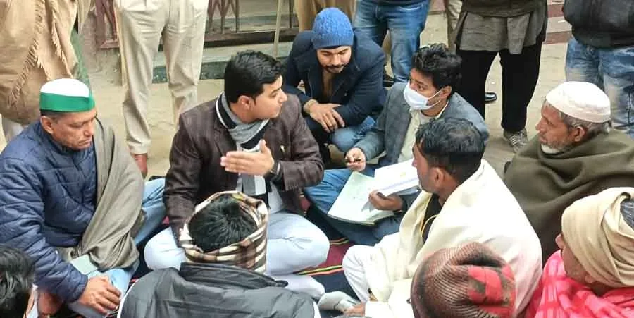 कैराना पीएनबी पर भाकियू का हल्ला बोल, धरना-प्रदर्शन