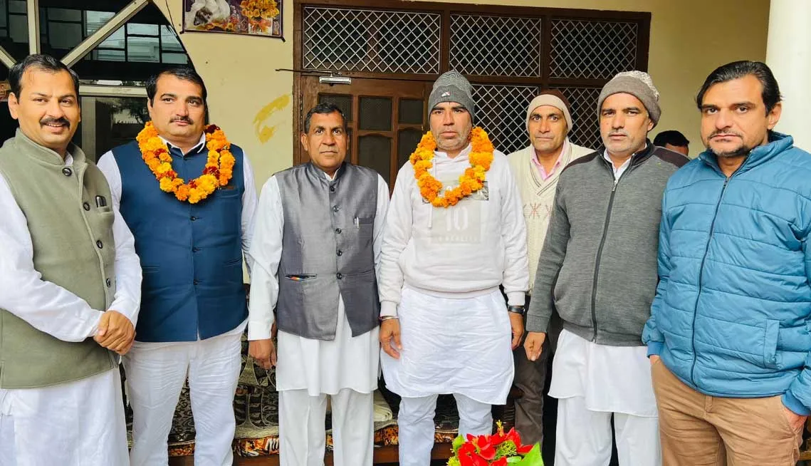नवनिर्वाचित सरपंचों का किया सम्मान खरखोदा