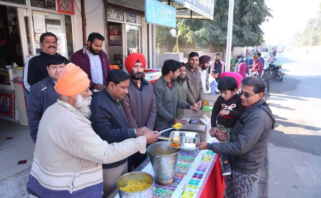 श्रद्धा और उत्साह के साथ मनाई गई मकर संक्रांति