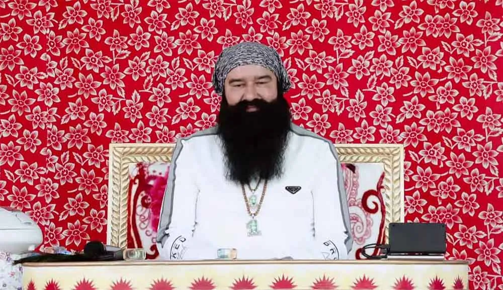 देखो एक मस्त फकीर ने, ये कैसी फौज बनाई है।