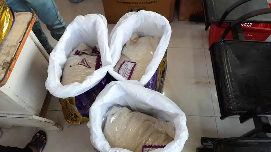 राशन कार्ड कट गया है तो 18001802087 व 1967 नंबर पर करें कॉल