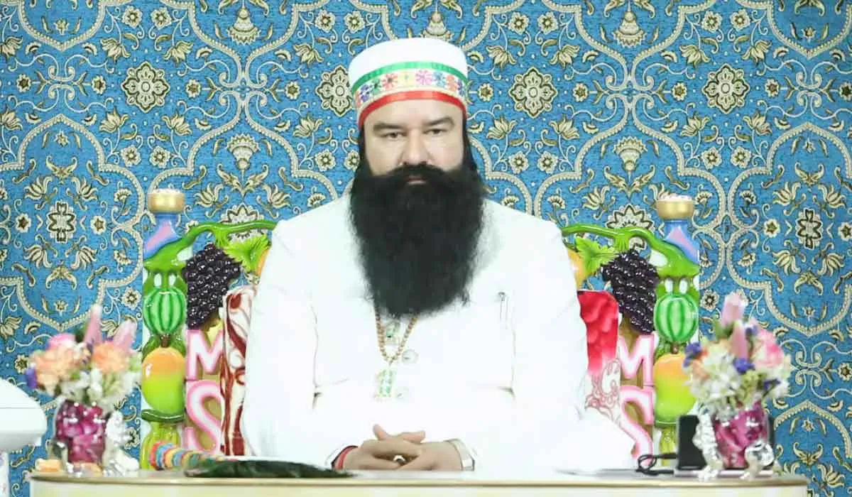 Live: सलाबतपुरा में भारी तादाद में पहुंची साध-संगत, सुने पूज्य गुुरू जी के लाईव वचन
