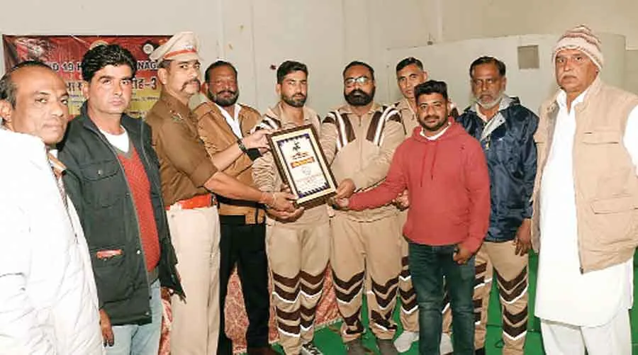 हिन्दुमलकोट क्षेत्र की प्रतिभाओं का सम्मान