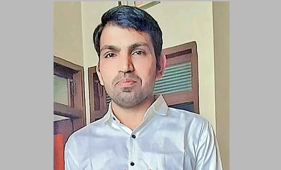 सुरेश की सफलता पर सभी को गर्व, गांव रुपावास में बना पहला सीए