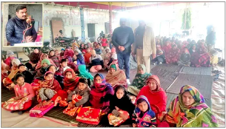 ठंड में ठिठुर रहे परिवारों की सहारा बनी धनौरी की साध-संगत