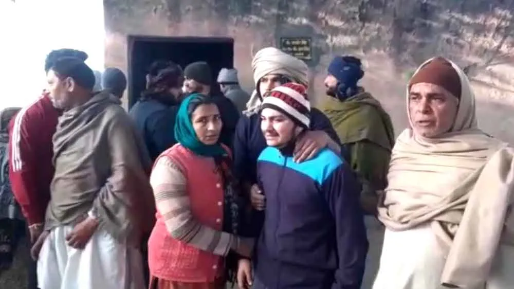 गेहूं की रखवाली कर रहे किसान की गोली मार कर हत्या