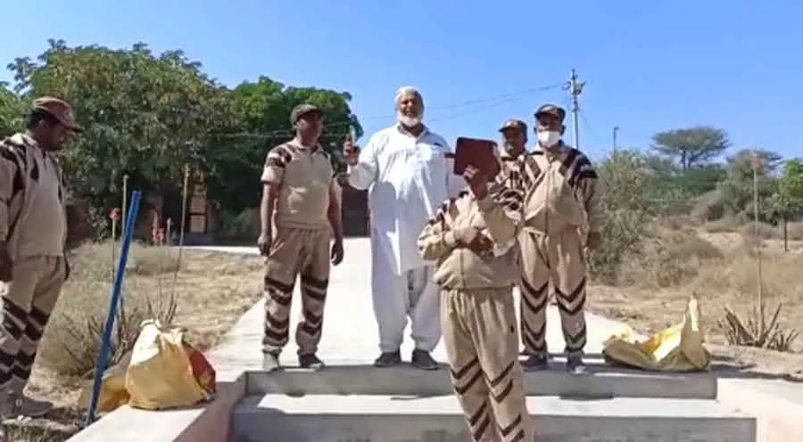 मुस्लिमों ने गुरू जी के बारे में क्या बोल दिया.. फिर देखो संगत के बीच क्या हुआ