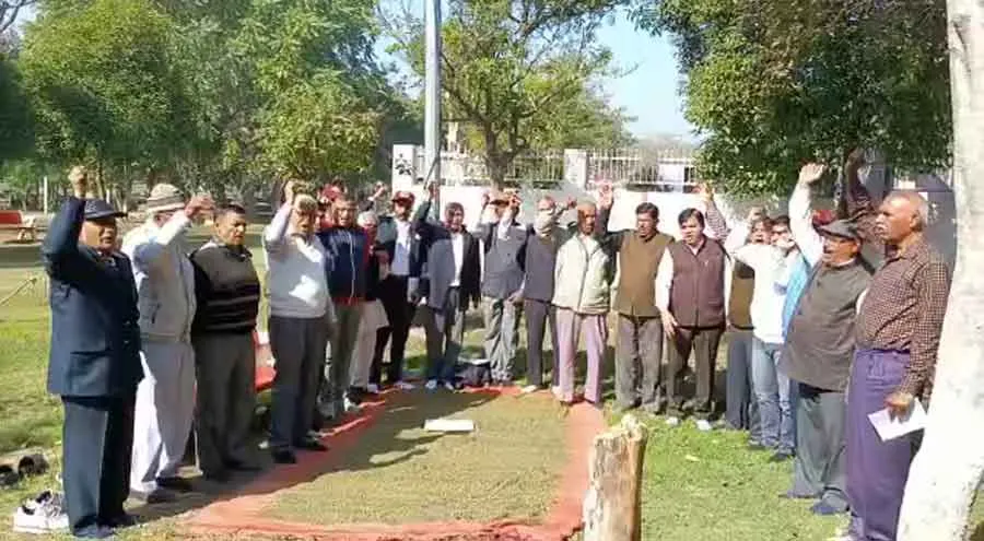 वन रैंक वन पैंशन पॉलिसी में खामी से पूर्व सैनिक नाराज