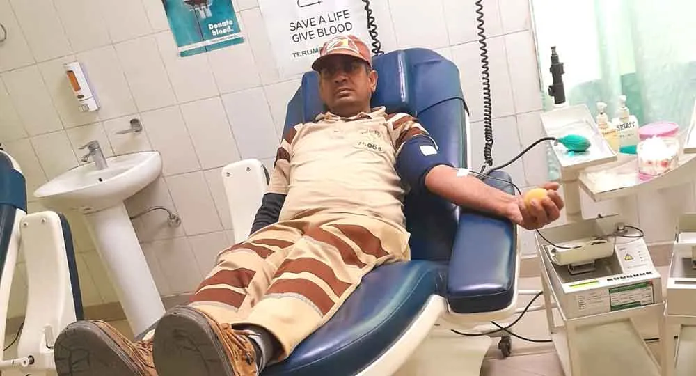 मानवता के लिए सुरेंद्र इन्सां ने किया 21वी बार रक्तदान