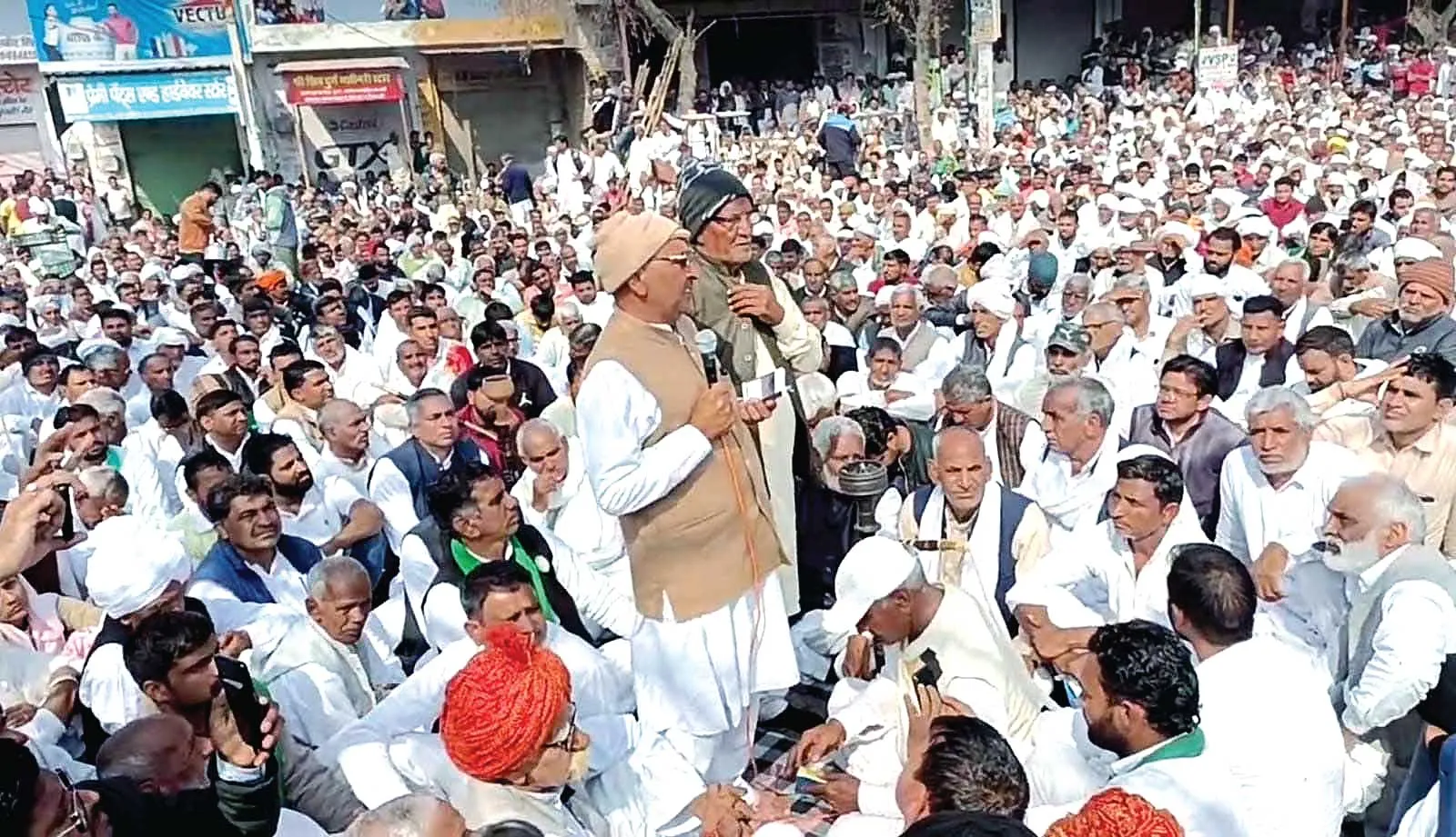 80 घंटे बाद हुआ मृतक का अंतिम संस्कार, खुला जाम