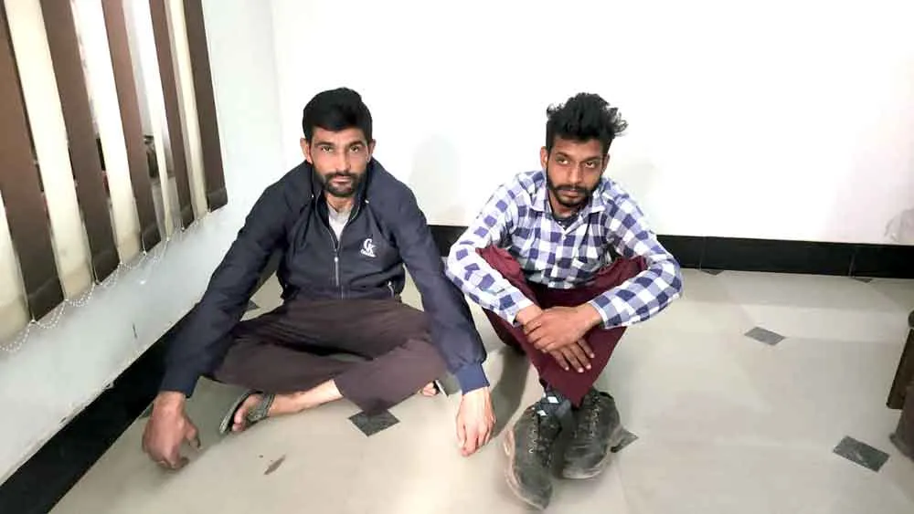 रुपयों से भरा बैग छीनने के मामले में आरोपियों से हुई बरामदगी