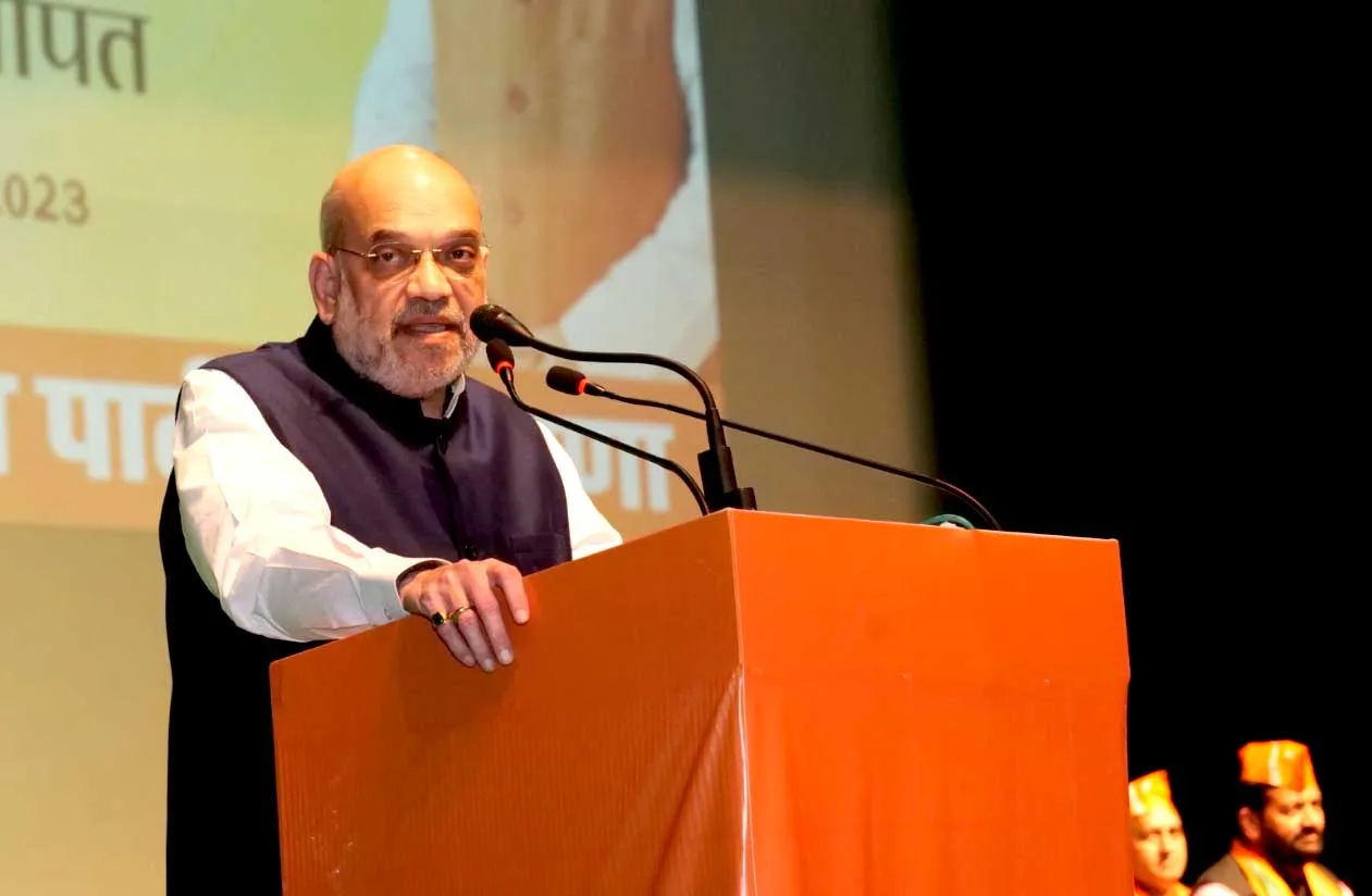 भाषण देने में समय नहीं गंवाऊंगा, मैं यहां आया हूं सीख देने: गृह मंत्री