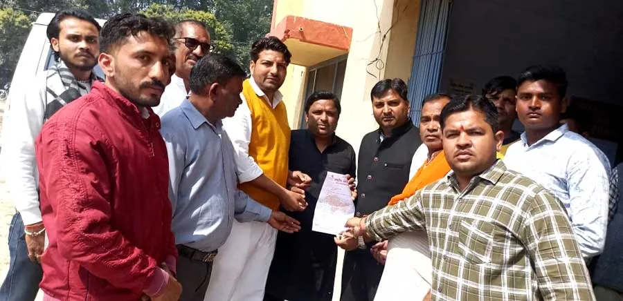 विभिन्न समस्याओं के निस्तारण को राष्ट्रीय बजरंग दल ने सौंपा ज्ञापन