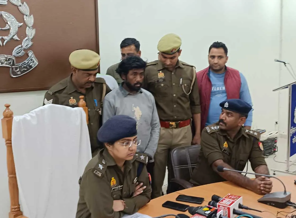 धंधा मंदा पड़ा तो सड़क पर मिले मोबाइल से चाऊमीन विक्रेता मांगने लगा रंगदारी