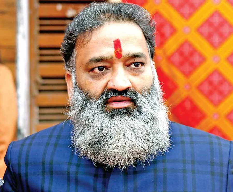 वीरेश शांडिल्य को धमकी देने वालों के खिलाफ मामला दर्ज