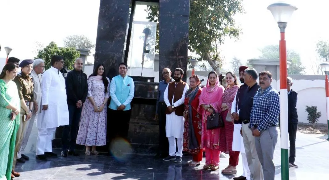 गांव आसफवाला में बने स्मारक का सौंदर्यीकरण करेगी सरकार: अरोड़ा