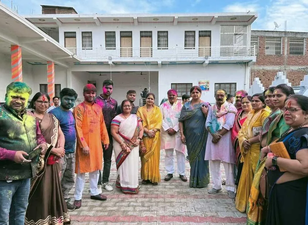 भाजपाईयों ने होली मिलन कार्यक्रम किया आयोजित