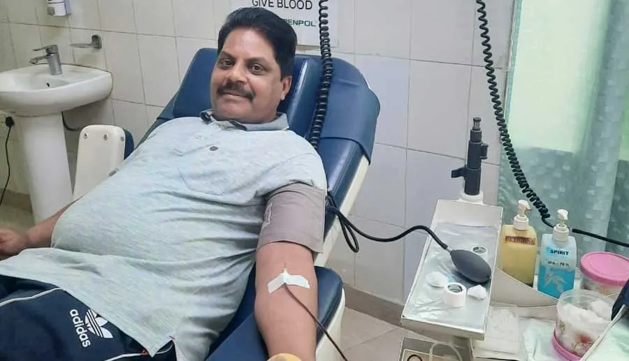 जन्मदिन पर डेरा श्रद्धालु ने किया रक्तदान
