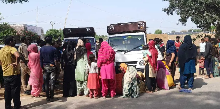 भट्टे पर मजदूरी करते समय हुआ हादसा दो की मौत