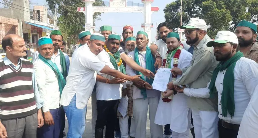 भारतीय किसान यूनियन अराजनैतिक का दामन छोड़कर किसान यूनियन टिकैत में पहुंचे आशु खान