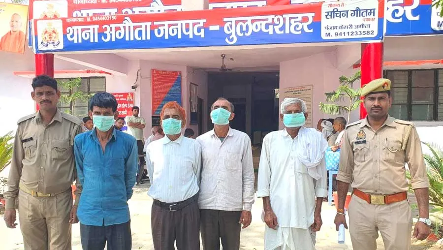 अगौता पुलिस ने चार वारंटीयों को भेजा जेल