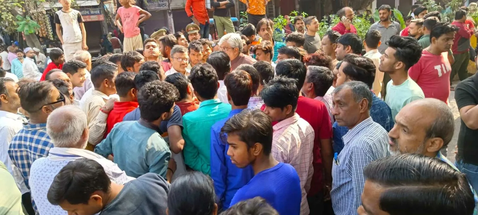 अराजकतत्वों ने तोड़ी हनुमानजी की मूर्ति, लोगों में दिखा तीखा आक्रोश
