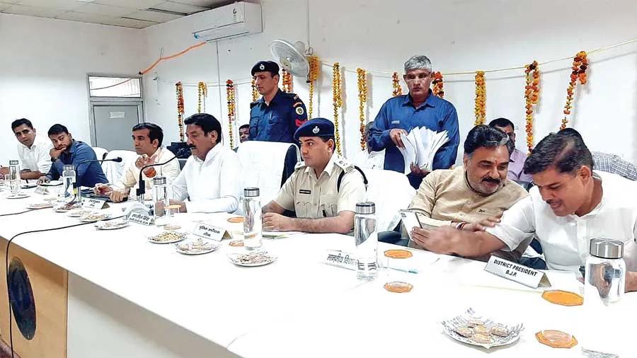 परिचालक द्वारा छात्रा के साथ दुर्व्यवहार करने पर रणजीत चौटाला की कार्रवाई