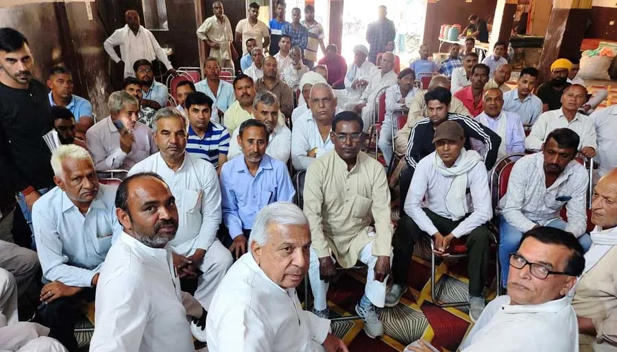 कांग्रेस पार्टी की सरकार आने के बाद शहर की जनता को होंगे अनेकों फायदे… वीरेंद्र शाह