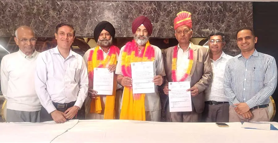 ईपीएफओ ने सेवानिवृत्ति के दिन 5 कर्मचारियों को प्रदान किए पीपीओ संबंधी कागजात